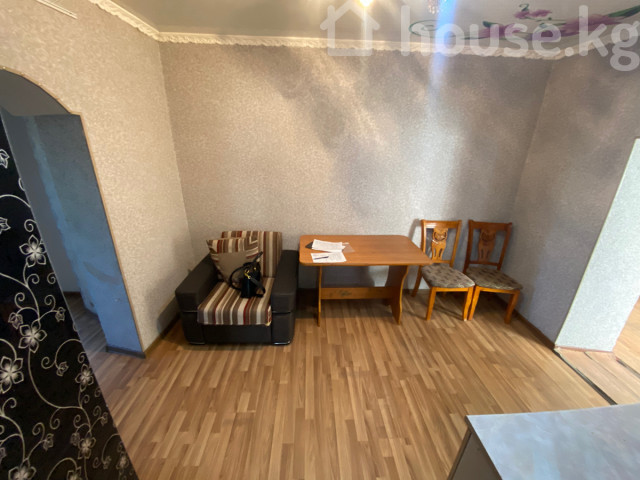 Дом, 3-комн., 75 м2, Бишкек, Пишпек ж/м, Аммосова Бишкек - изображение 5