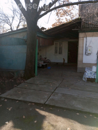 Дом, 3-комн., 49.4 м2, Бишкек, Рабочий Городок,  улица Островского Бишкек - изображение 2