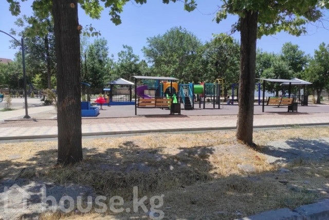 Дом, 3-комн., 50 м2, Бишкек, Рабочий Городок, Кочкорская 30/Красная Бишкек - изображение 8