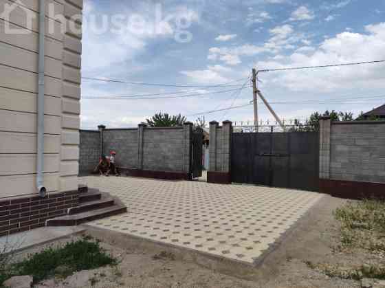 Дом, 4-комн., 145 м2, Бишкек, ж/м Ала-Арча 2, Масыралиева 30 Бишкек