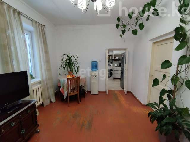 Дом, 4-комн., 52 м2, Бишкек, 8 м-н, Койташский пер. Bishkek - photo 5