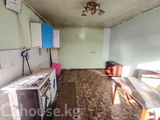 Дом, 4-комн., 102 м2, Бишкек, Физкультурный, Ж.Пудовкина Bishkek