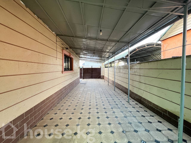 Дом, 4-комн., 107 м2, Бишкек, Кок-Жар ж/м Bishkek - photo 3