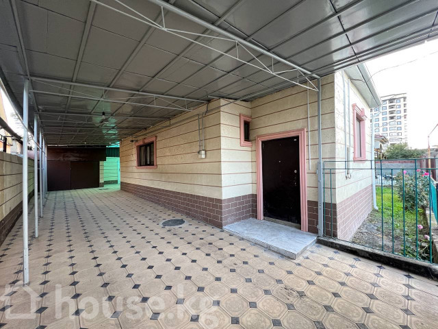 Дом, 4-комн., 107 м2, Бишкек, Кок-Жар ж/м Bishkek - photo 2