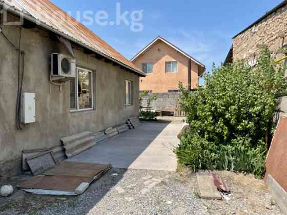 Дом, 4-комн., 180 м2, Бишкек, Ала-Тоо м-н Bishkek