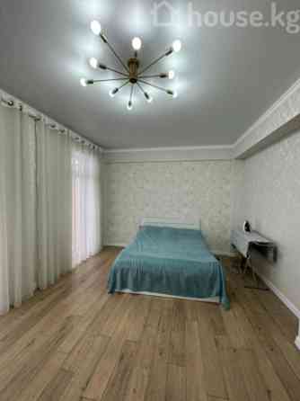Дом, 4-комн., 200 м2, Бишкек, Кок-Жар ж/м Bishkek