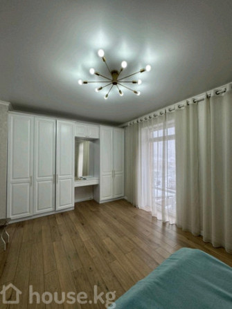 Дом, 4-комн., 200 м2, Бишкек, Кок-Жар ж/м Bishkek - photo 7
