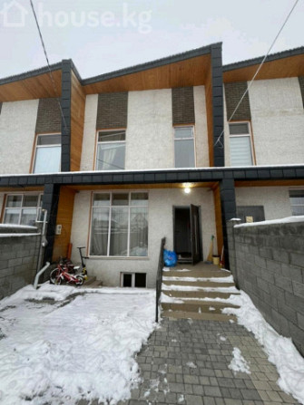 Дом, 4-комн., 200 м2, Бишкек, Кок-Жар ж/м Bishkek - photo 1