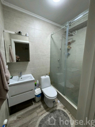 Дом, 4-комн., 200 м2, Бишкек, Кок-Жар ж/м Bishkek - photo 8