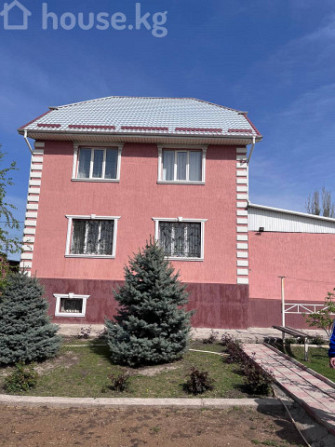 Дом, 4-комн., 369 м2, Бишкек, Арча-Бешик ж/м, садырбаева Bishkek - photo 1