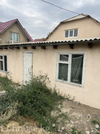 Дом, 4-комн., 132 м2, Бишкек, Рухий Мурас ж/м Bishkek - photo 1