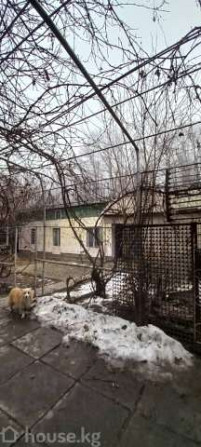 Дом, 4-комн., 75 м2, Бишкек, Турусбекова/Ленинградская Bishkek - photo 2