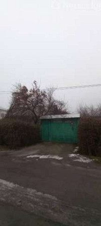 Дом, 4-комн., 75 м2, Бишкек, Турусбекова/Ленинградская Bishkek - photo 1
