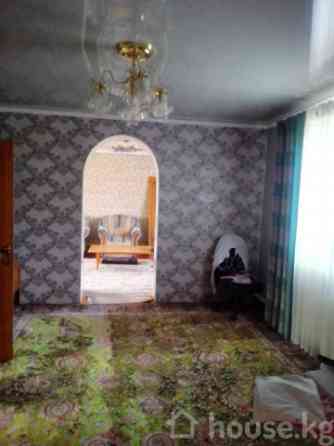 Дом, 4-комн., 120 м2, Бишкек, Красный Строитель ж/м Бишкек