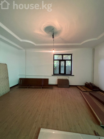 Дом, 5-комн., 207 м2, Бишкек, Ден Сяопина - Фучика, Кудрука 170/Лесная Bishkek - photo 2