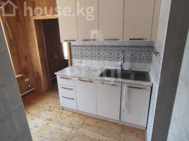 Дом, 6 и более комнат, 252 м2, Бишкек, Арча-Бешик ж/м, 7-я линия Bishkek - photo 4