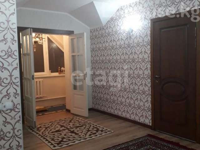 Дом, 6 и более комнат, 210 м2, Бишкек, Алтын-Ордо ж/м, Алтын-Ордо 3-я Bishkek - photo 4