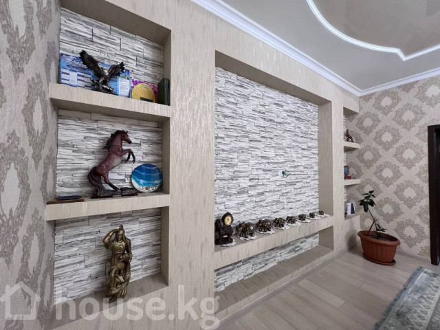 Дом, 6 и более комнат, 200 м2, Бишкек, Арча-Бешик ж/м Bishkek - photo 5