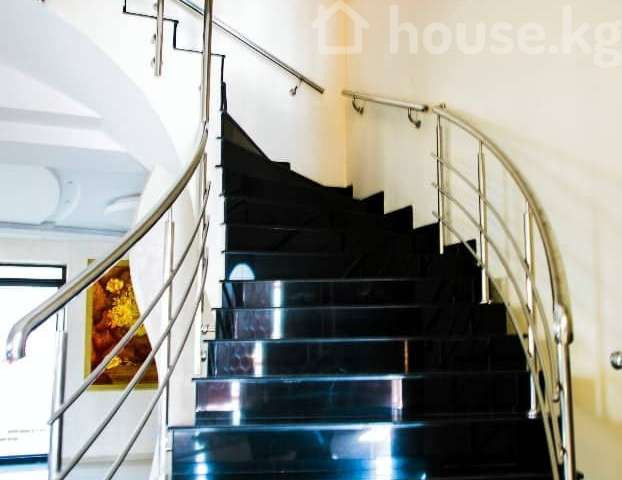 Дом, 6 и более комнат, 1000 м2, Бишкек Bishkek - photo 7
