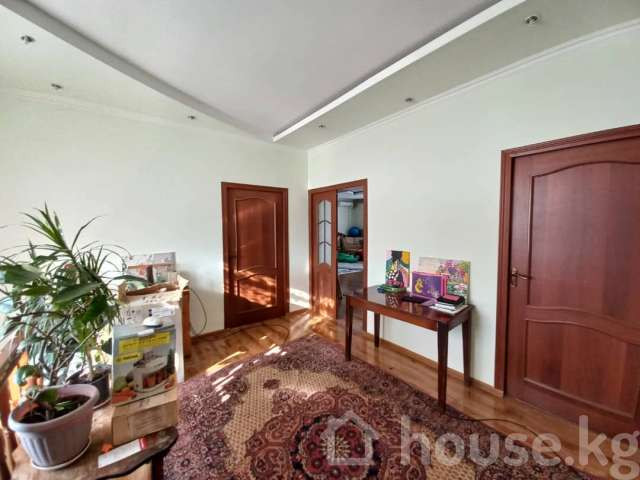 Дом, 6 и более комнат, 202 м2, Бишкек, Алтын-Ордо ж/м Bishkek - photo 3