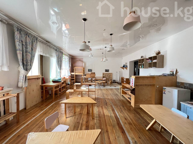 Дом, 6 и более комнат, 340 м2, Бишкек, Матросова, Матросова 105 Bishkek - photo 3