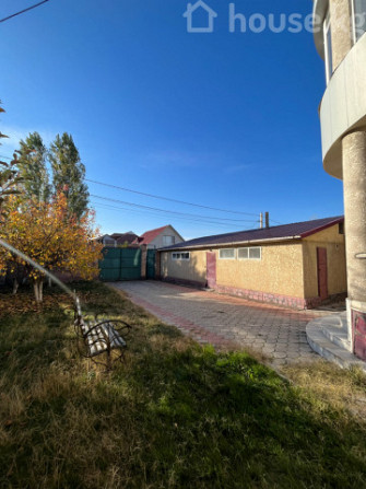Дом, 6 и более комнат, 224 м2, Бишкек, Алтын-Ордо ж/м Bishkek - photo 3