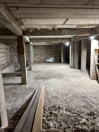 Дом, 6 и более комнат, 300 м2, Бишкек, Карла Маркса Bishkek - photo 4