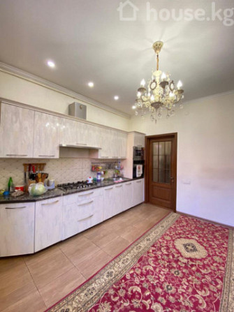 Дом, 6 и более комнат, 271 м2, Бишкек Bishkek - photo 7