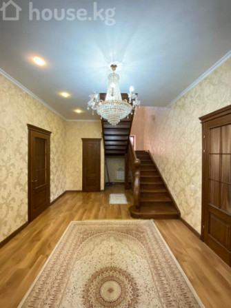 Дом, 6 и более комнат, 271 м2, Бишкек Bishkek - photo 8