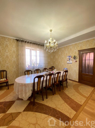 Дом, 6 и более комнат, 271 м2, Бишкек Bishkek - photo 6