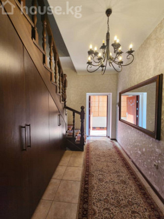 Дом, 6 и более комнат, 250 м2, Бишкек, Эркиндик/Баялинова Bishkek - photo 6