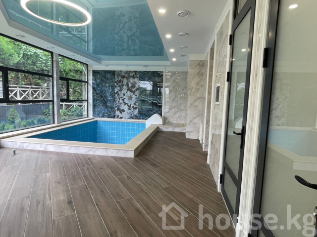 Дом, 6 и более комнат, 632 м2, Бишкек, Орто-Сай Bishkek - photo 5