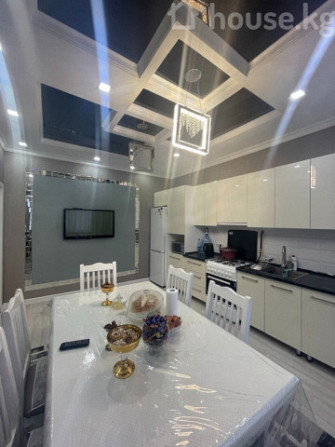 Дом, 6 и более комнат, 240 м2, Бишкек, Рухий Мурас ж/м Bishkek - photo 3