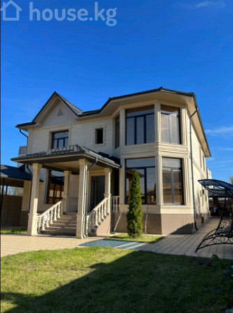 Дом, 6 и более комнат, 510 м2, Бишкек, Киргизия 1 ж/м Bishkek - photo 1