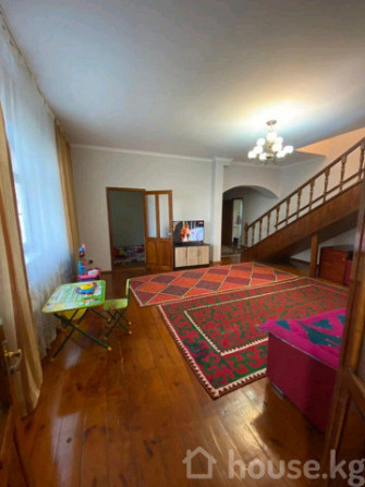 Дом, 6 и более комнат, 180 м2, Бишкек, Рабочий Городок Bishkek - photo 3