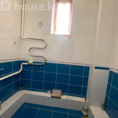 Дом, 6 и более комнат, 288 м2, Бишкек, Ынтымак ж/м, Подольская 40 Bishkek - photo 4