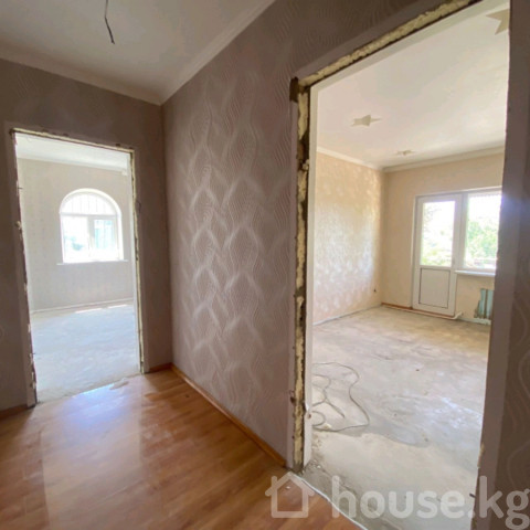 Дом, 6 и более комнат, 288 м2, Бишкек, Ынтымак ж/м, Подольская 40 Bishkek - photo 5