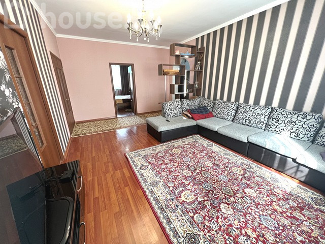 Дом, 6 и более комнат, 160 м2, Бишкек, ж/м Ала-Арча 2 Bishkek - photo 5