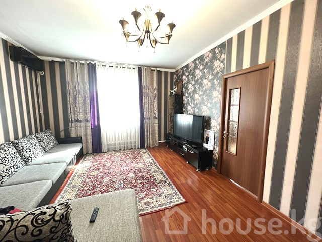 Дом, 6 и более комнат, 160 м2, Бишкек, ж/м Ала-Арча 2 Bishkek - photo 4