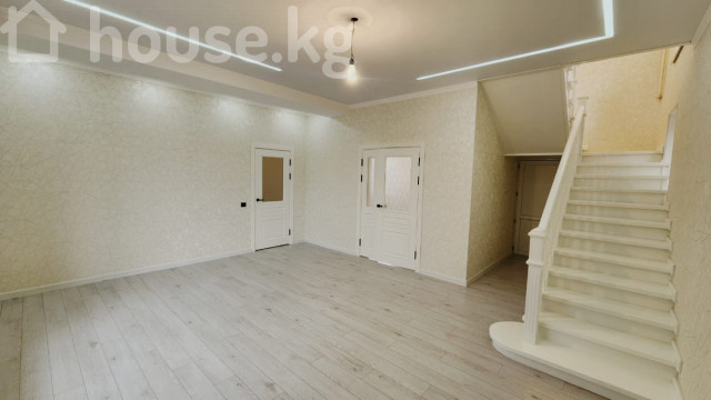 Дом, 6 и более комнат, 215 м2, Бишкек, Арча-Бешик ж/м, Шербет Bishkek - photo 5