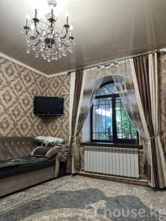 Дом, 6 и более комнат, 400 м2, Бишкек, Рухий Мурас ж/м Bishkek - photo 8