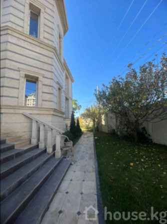Дом, 6 и более комнат, 600 м2, Бишкек, Магистраль Bishkek - photo 2