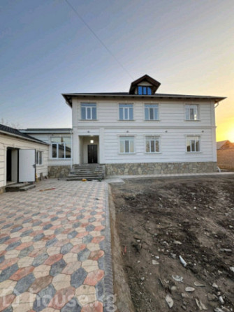 Дом, 6 и более комнат, 350 м2, Бишкек, Арча-Бешик ж/м Bishkek - photo 1