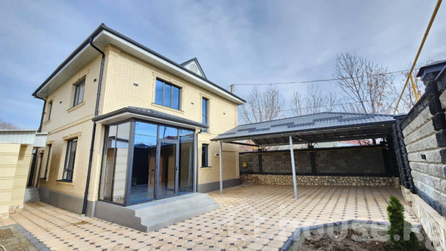 Дом, 6 и более комнат, 215 м2, Бишкек, Арча-Бешик ж/м, Магистраль/Чортеков Bishkek - photo 1