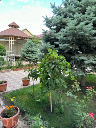 Дом, 6 и более комнат, 400 м2, Бишкек, Рухий Мурас ж/м Bishkek - photo 3