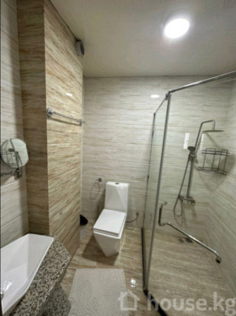 Дом, 6 и более комнат, 600 м2, Бишкек, Ак Кеме Bishkek - photo 8