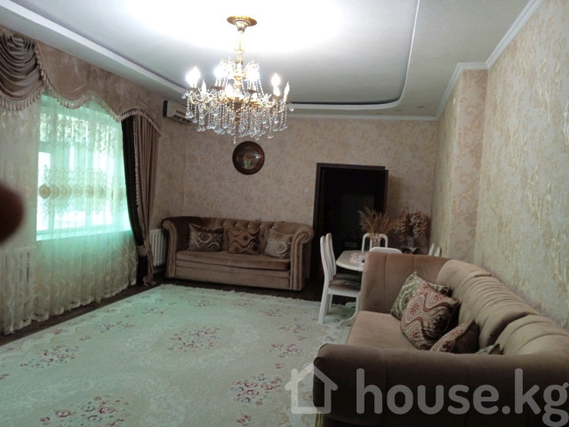 Дом, 6 и более комнат, 175 м2, Бишкек, Карла Маркса, Бектенова 20/Горького Бектенова Bishkek - photo 2