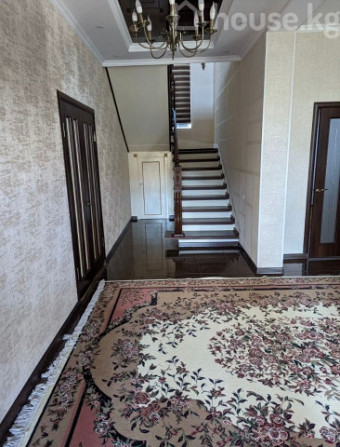Дом, 6 и более комнат, 200 м2, Бишкек, Кок-Жар ж/м Bishkek - photo 4