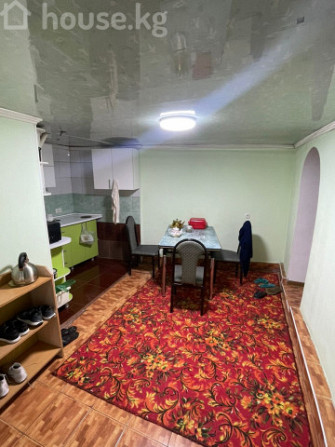 Дом, 6 и более комнат, 100 м2, Бишкек, Нижний Токольдош, Кийизбаева Bishkek - photo 1