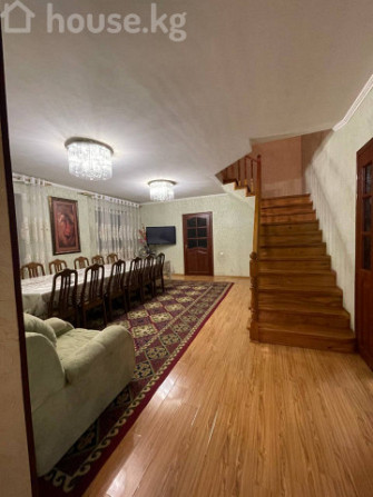 Дом, 6 и более комнат, 250 м2, Бишкек, Арча-Бешик ж/м Bishkek - photo 2